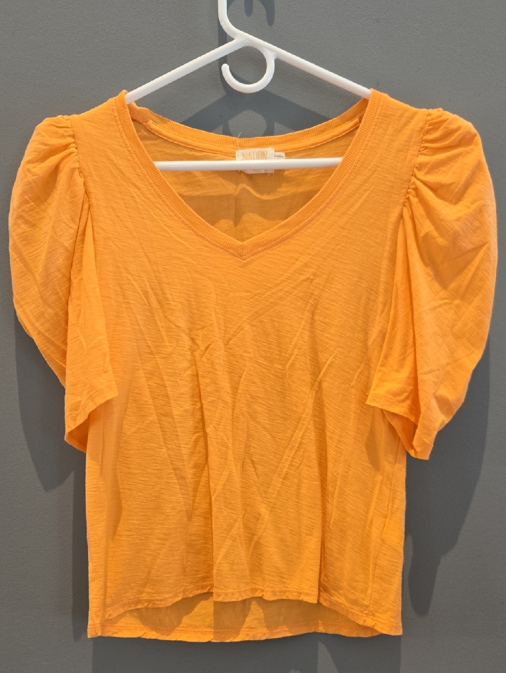 Nation LTD Orange V-Neck Puff Sleeve Tee